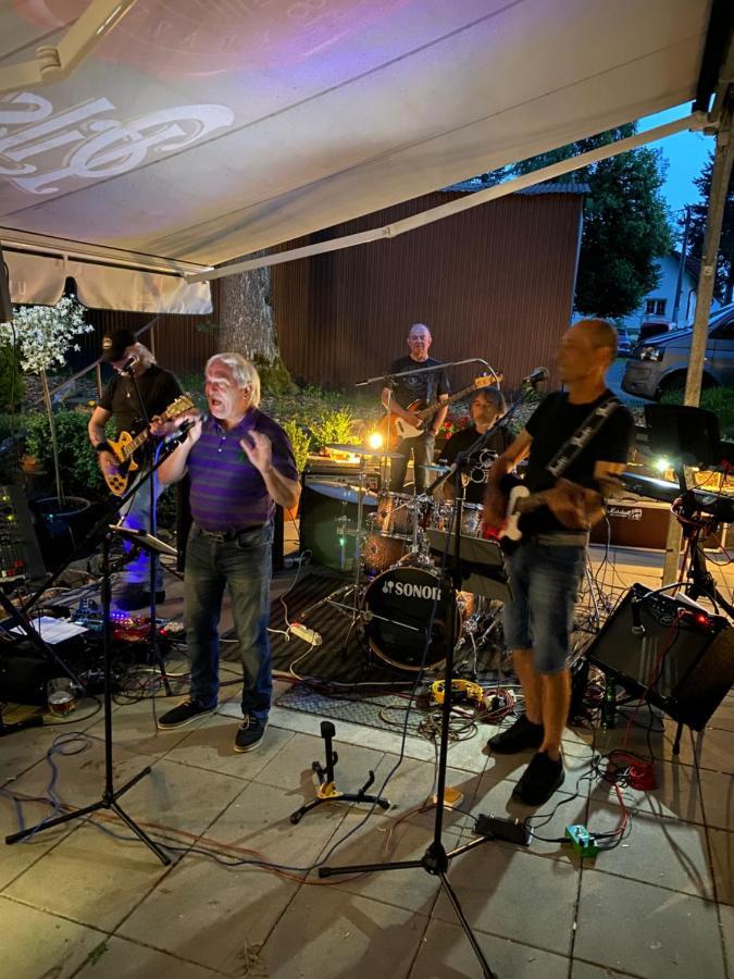 Hostinec U Pejska A Kocicky Mariánské Lázně Eksteriør billede
